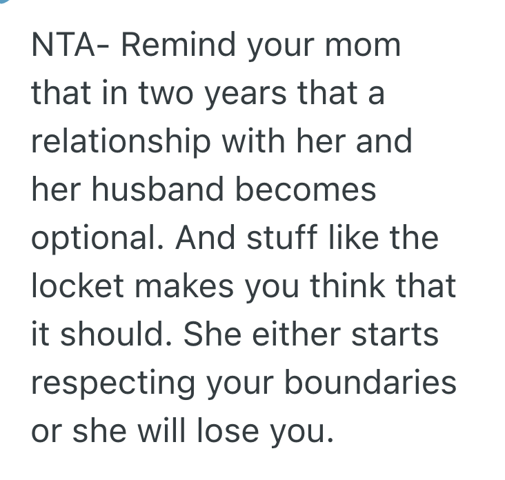 Screenshot 2025 05 26 at 8.48.55 PM Her Mom Gave Her A Locket With Photos Inside For Her Birthday, But This Teenage Girl Rejected The Gift Because She Never Liked Her Stepdad